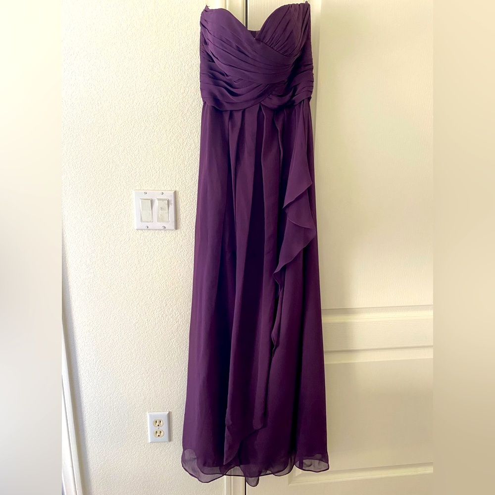 David’s Bridal dress In plum. Size 4.